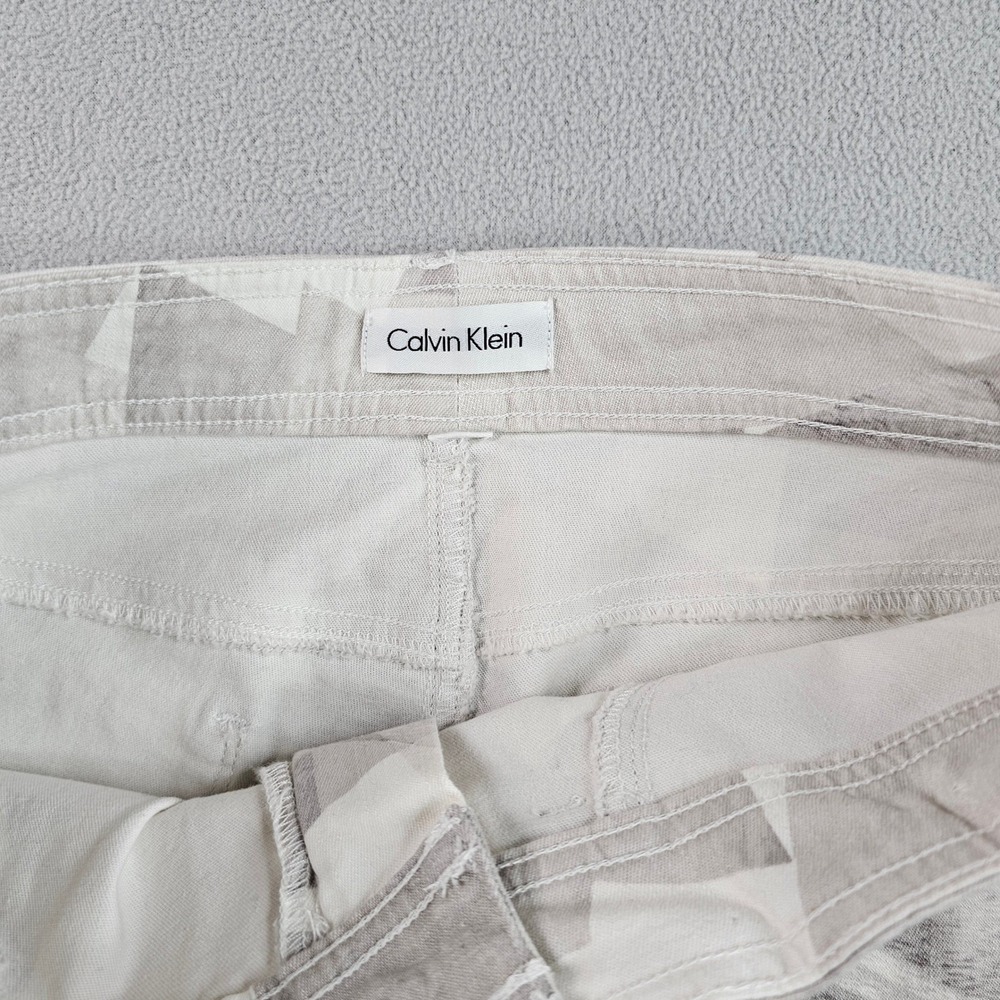 Calvin Klein Skinny Jeans Women 31W Grey Printed Zip Ankle Skinny Fit‎ Zip Fly - Picture 6 of 13